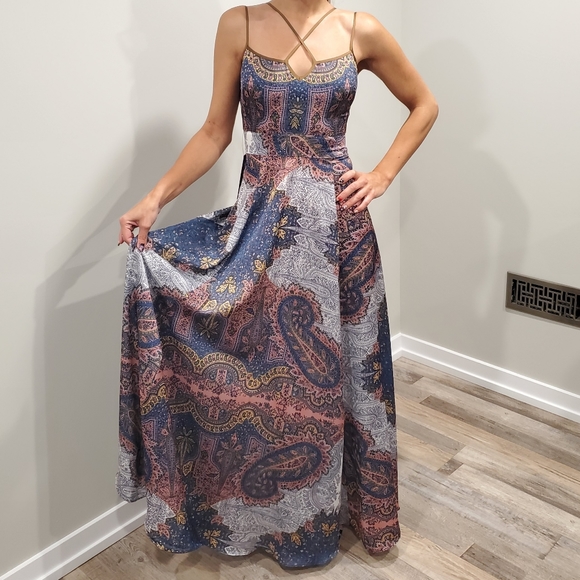 Marciano Beautiful Delusion Maxi Dress - Picture 3 of 9